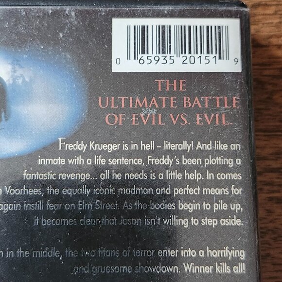 Freddy Vs Jason New Line Platinum DVD's Complete - Picture 4 of 5